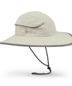 Sunday Afternoons Compass Hat WEARABLES