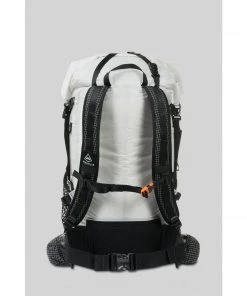 Hyperlite Mountain Gear 2400 Windrider Ultralight Backpack