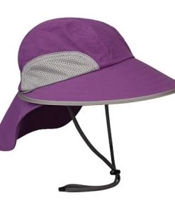 Sunday Afternoons Sport Hat WEARABLES