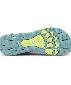 Altra - Women's Lone Peak 5 Wide (2021) WEARABLES